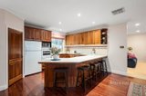 https://images.listonce.com.au/custom/160x/listings/13-cashins-mill-place-lilydale-vic-3140/922/01582922_img_05.jpg?k5WoriUL2SU