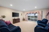 https://images.listonce.com.au/custom/160x/listings/13-cashins-mill-place-lilydale-vic-3140/922/01582922_img_09.jpg?5YPcoDnvUJo