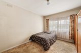 https://images.listonce.com.au/custom/160x/listings/13-catherine-street-ringwood-vic-3134/521/00638521_img_05.jpg?Hpx0ooSMic0