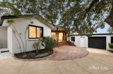https://images.listonce.com.au/custom/160x/listings/13-cezanne-crescent-wheelers-hill-vic-3150/667/01905667_img_16.jpg?LtqeMI6RS7M