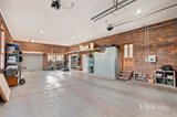 https://images.listonce.com.au/custom/160x/listings/13-chapman-court-mooroolbark-vic-3138/041/01817041_img_18.jpg?XRQMJSwQ14w