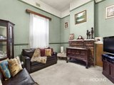 https://images.listonce.com.au/custom/160x/listings/13-collingwood-road-newport-vic-3015/256/01203256_img_03.jpg?tmu4ZL-TxOM
