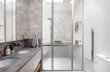https://images.listonce.com.au/custom/160x/listings/13-collins-street-brighton-vic-3186/532/01705532_img_12.jpg?c5GSY5sPSN8