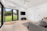 https://images.listonce.com.au/custom/160x/listings/13-como-avenue-rye-vic-3941/015/01624015_img_10.jpg?pdahfMiRypM