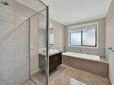 https://images.listonce.com.au/custom/160x/listings/13-crestwood-avenue-macleod-vic-3085/865/01782865_img_08.jpg?2q6p079wxjI