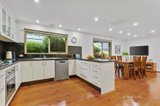 https://images.listonce.com.au/custom/160x/listings/13-crofton-terrace-doncaster-east-vic-3109/592/01590592_img_04.jpg?NccP_LYOYPo