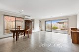 https://images.listonce.com.au/custom/160x/listings/13-cumulus-street-williams-landing-vic-3027/263/01916263_img_03.jpg?i1xRJRrbk9Y