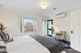 https://images.listonce.com.au/custom/160x/listings/13-davis-street-kensington-vic-3031/732/01932732_img_04.jpg?trkXKqVxJ5M