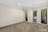 https://images.listonce.com.au/custom/160x/listings/13-denman-drive-point-cook-vic-3030/509/01612509_img_14.jpg?hLatpNN-wYM