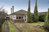 https://images.listonce.com.au/custom/160x/listings/13-dickens-street-glen-iris-vic-3146/819/01549819_img_01.jpg?arcCMDBOcF4