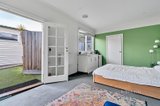 https://images.listonce.com.au/custom/160x/listings/13-donald-street-brunswick-vic-3056/023/01391023_img_17.jpg?b73DWh21qhg