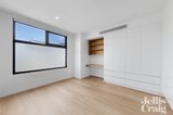 https://images.listonce.com.au/custom/160x/listings/13-duckmanton-court-bentleigh-east-vic-3165/785/01721785_img_19.jpg?12UQCWG5wkE