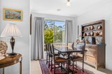 https://images.listonce.com.au/custom/160x/listings/13-earnshaw-street-woodend-vic-3442/813/01607813_img_06.jpg?aYBq_1UkjEU