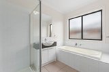 https://images.listonce.com.au/custom/160x/listings/13-ebbtide-drive-leopold-vic-3224/517/01698517_img_08.jpg?E3ONfordQ3c
