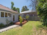 https://images.listonce.com.au/custom/160x/listings/13-elamo-road-healesville-vic-3777/367/01524367_img_13.jpg?Rkf9j6dbj3U