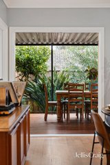 https://images.listonce.com.au/custom/160x/listings/13-elmore-avenue-croydon-vic-3136/757/01949757_img_04.jpg?UPCJsK37lY8