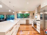 https://images.listonce.com.au/custom/160x/listings/13-empire-drive-mooroolbark-vic-3138/354/01526354_img_02.jpg?WExECr_yC4Q