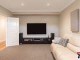 https://images.listonce.com.au/custom/160x/listings/13-empire-drive-mooroolbark-vic-3138/354/01526354_img_11.jpg?XcRoJpnl570