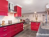 https://images.listonce.com.au/custom/160x/listings/13-erskine-ridge-mooroolbark-vic-3138/955/01524955_img_05.jpg?sSvrKDWUvDs