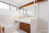 https://images.listonce.com.au/custom/160x/listings/13-exeter-close-templestowe-lower-vic-3107/683/01752683_img_09.jpg?KIv-q7CA9Rg