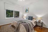 https://images.listonce.com.au/custom/160x/listings/13-fernwood-avenue-ringwood-east-vic-3135/258/01556258_img_07.jpg?hTifNe-bxbc