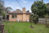 https://images.listonce.com.au/custom/160x/listings/13-fernwood-avenue-ringwood-east-vic-3135/258/01556258_img_10.jpg?MCp16Rpu4eU