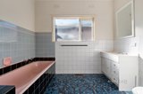 https://images.listonce.com.au/custom/160x/listings/13-finch-street-burwood-vic-3125/725/01722725_img_05.jpg?6UssXLyX6KM