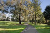 https://images.listonce.com.au/custom/160x/listings/13-finch-street-burwood-vic-3125/725/01722725_img_09.jpg?5KksdGwYO7o