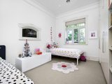 https://images.listonce.com.au/custom/160x/listings/13-foam-street-elwood-vic-3184/412/01793412_img_07.jpg?aFB3wiVXdiE