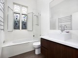 https://images.listonce.com.au/custom/160x/listings/13-foam-street-elwood-vic-3184/412/01793412_img_08.jpg?vLK4u3lzPlc