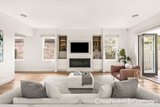 https://images.listonce.com.au/custom/160x/listings/13-foam-street-elwood-vic-3184/815/01793815_img_23.jpg?7DfOJ3Z83E0