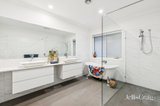 https://images.listonce.com.au/custom/160x/listings/13-frome-street-croydon-vic-3136/733/01821733_img_08.jpg?hmmTTWbDCBM
