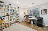 https://images.listonce.com.au/custom/160x/listings/13-frome-street-croydon-vic-3136/733/01821733_img_11.jpg?zen03vm9JPM