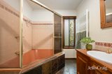 https://images.listonce.com.au/custom/160x/listings/13-george-road-healesville-vic-3777/064/01931064_img_15.jpg?XddJYjb3PEA