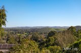 https://images.listonce.com.au/custom/160x/listings/13-george-road-healesville-vic-3777/064/01931064_img_17.jpg?DqKHwE82XUA
