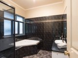 https://images.listonce.com.au/custom/160x/listings/13-glasgow-road-kilsyth-vic-3137/278/01524278_img_15.jpg?SIY8_usvzAs