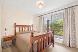 https://images.listonce.com.au/custom/160x/listings/13-gleeson-street-lyonville-vic-3461/349/01550349_img_09.jpg?BbIEmvXO_lg