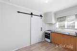 https://images.listonce.com.au/custom/160x/listings/13-glover-street-heidelberg-heights-vic-3081/394/01951394_img_05.jpg?SXc12sBMAAE