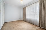 https://images.listonce.com.au/custom/160x/listings/13-grange-road-blackburn-south-vic-3130/951/01814951_img_05.jpg?8NkGyE5cS6g