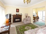 https://images.listonce.com.au/custom/160x/listings/13-great-britain-street-herne-hill-vic-3218/886/01698886_img_02.jpg?X8WivC5g9Po