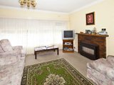 https://images.listonce.com.au/custom/160x/listings/13-great-britain-street-herne-hill-vic-3218/886/01698886_img_05.jpg?CF4sfLyNNT4