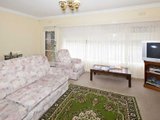 https://images.listonce.com.au/custom/160x/listings/13-great-britain-street-herne-hill-vic-3218/886/01698886_img_06.jpg?Ci1GBp5yZNo