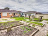 https://images.listonce.com.au/custom/160x/listings/13-great-britain-street-herne-hill-vic-3218/886/01698886_img_10.jpg?stK0ZREGBFs