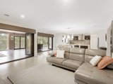 https://images.listonce.com.au/custom/160x/listings/13-green-ridge-warrandyte-south-vic-3134/682/00648682_img_06.jpg?EKnDWUoSdeE