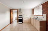 https://images.listonce.com.au/custom/160x/listings/13-greenhills-road-bundoora-vic-3083/436/01723436_img_20.jpg?l1d5Nu7mD0w