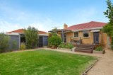 https://images.listonce.com.au/custom/160x/listings/13-greenview-court-bentleigh-east-vic-3165/605/00603605_img_08.jpg?XmPHFUhLEn8