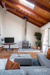 https://images.listonce.com.au/custom/160x/listings/13-greenwood-lane-mooroolbark-vic-3138/465/01817465_img_04.jpg?7ZyOejjS7Uw