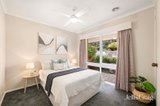 https://images.listonce.com.au/custom/160x/listings/13-greenwood-lane-mooroolbark-vic-3138/465/01817465_img_16.jpg?5yWynlf3LkY