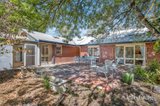 https://images.listonce.com.au/custom/160x/listings/13-greenwood-lane-mooroolbark-vic-3138/465/01817465_img_18.jpg?sTxxJkxnBck