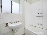 https://images.listonce.com.au/custom/160x/listings/13-griffin-crescent-port-melbourne-vic-3207/846/01087846_img_06.jpg?BQSqi0TFhRk